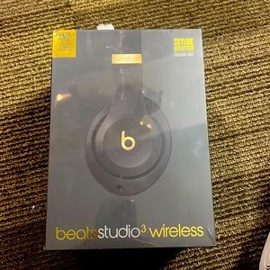 Beats Studio 3 Wireless - Brand New